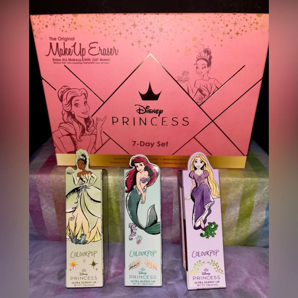 Disney Makeup Eraser Set  w/ 3 lip glosses and set of 5 socks - Picture 2 of 14